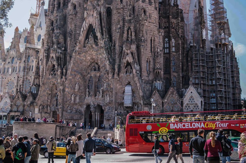 Eixample Sagrada Familia Apartments II Барселона Екстериор снимка